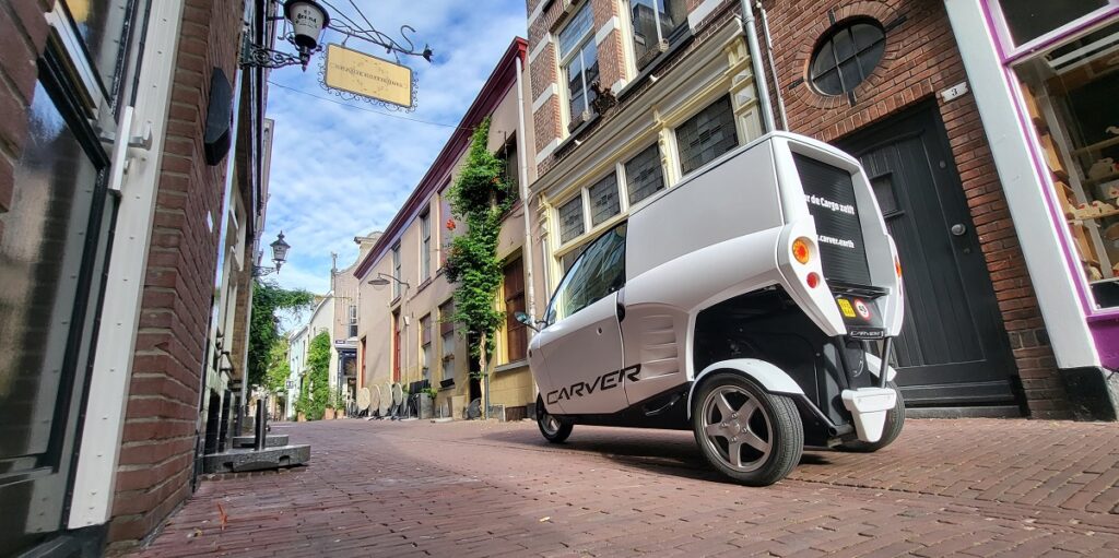 vrachtvoertuig in de stad