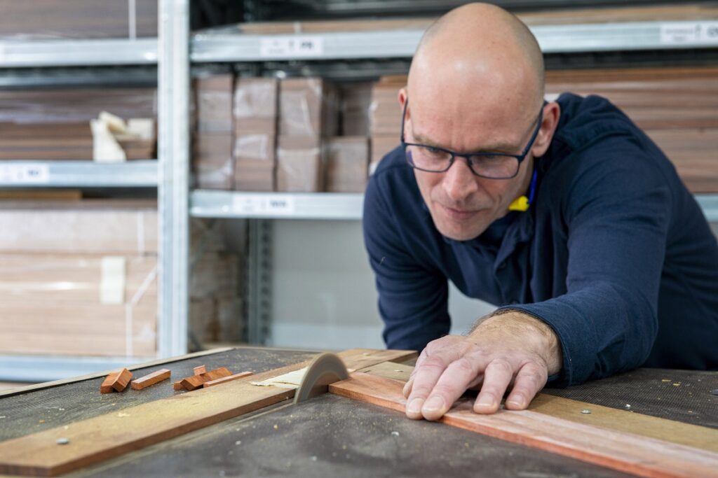 Nachtwacht stroken zagen