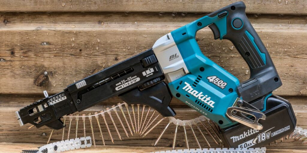 Makita 552