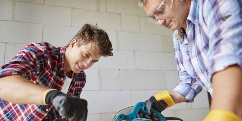 Klussen met gereedschap