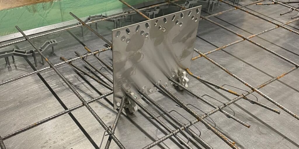 Sandwichplaatverankering